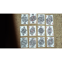 Blood Red Edition V3  Playing Cards by Joker and the Thief под заказ из США