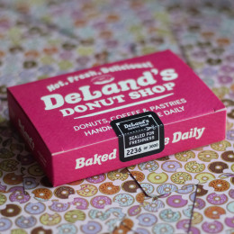DELANDS DONUT SHOP PLAYING CARDS (крапленые)